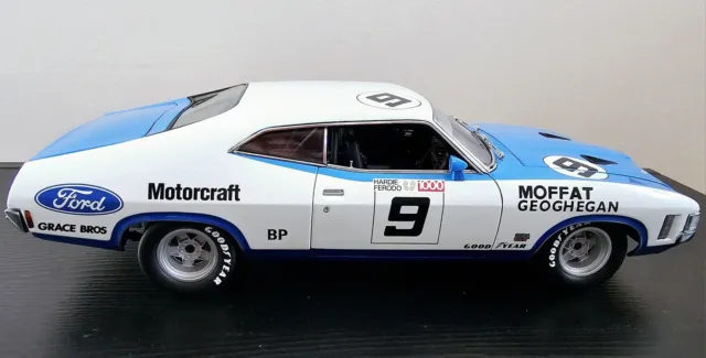 Classic Carlectables 1:18 Ford Falcon XA Moffat/Geoghegan 1973 Bathurst Winner