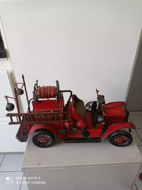 Ancien Camion de pompier télécommandé - Golden bright Manufacturer Ltd