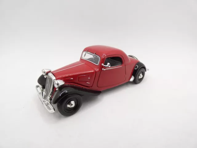 Citroen Traction 7 Coupé 1935 1/43 Nostalgie