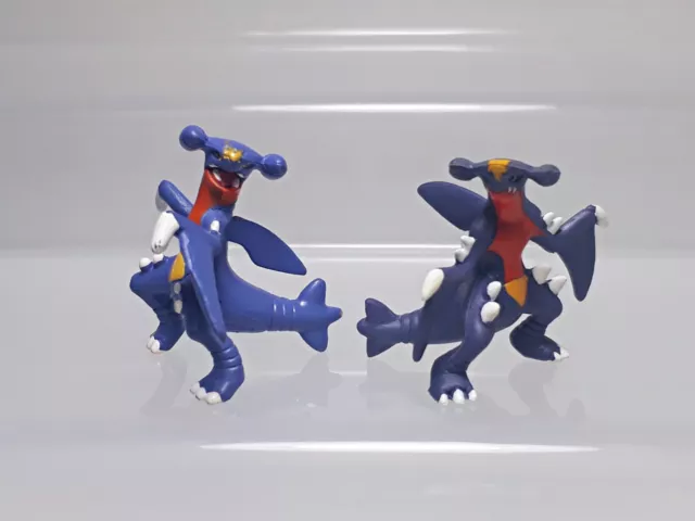 Galarian Moltres Pokemon Get Collections Figure Takara Tomy T-ARTS V02 1.3in