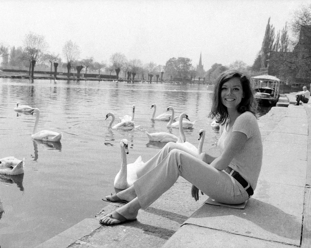 DIANA RIGG THE Avengers 10