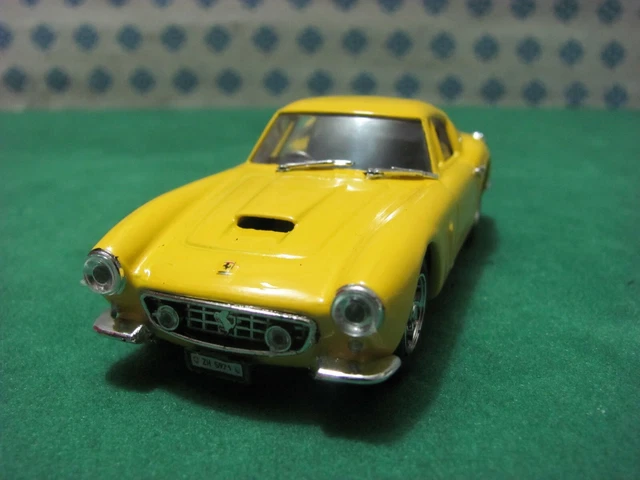 1/43 Bang 7078 Ferrari 250 SWB Le Man's 61 - «VIOLITY