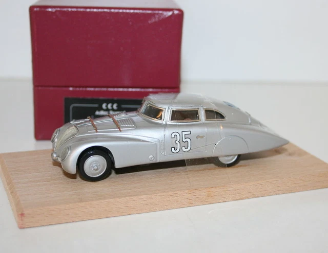 Lot 415 - A pair of 1:43 scale hand built resin models