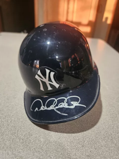 Derek Jeter Signed Autographed New York Yankees Mini Helmet