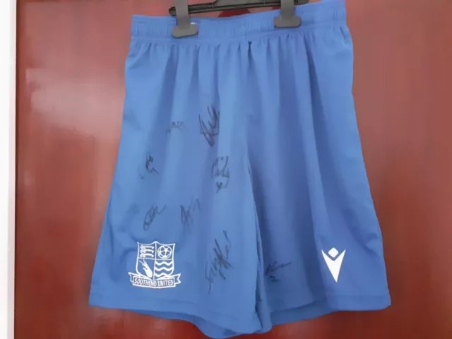 Southend United FC Signed Shorts : 2022/23 Players : New