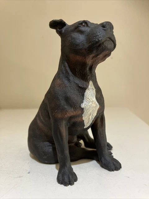 Border FineArt Staffordshire bull terrier B0191