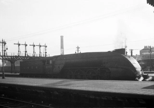 PHOTO LNER Class A2 Engine No 2003 Lord President £2.90 - PicClick UK