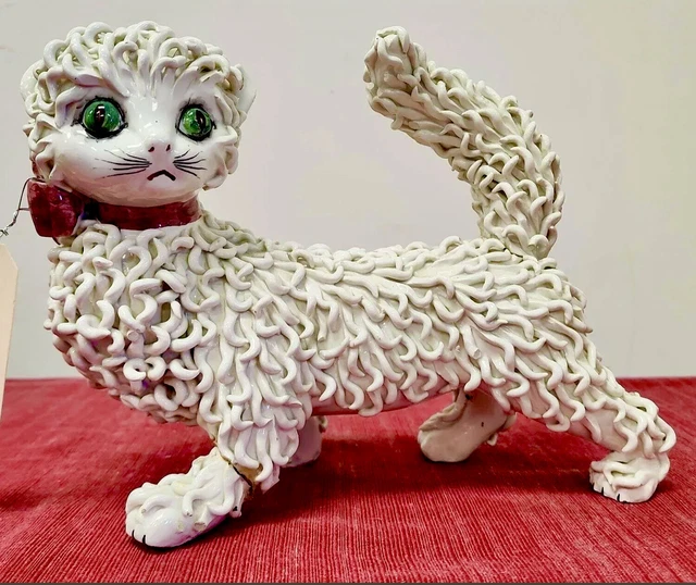 RARE MCM Italy Spaghetti Ceramic Pottery White Cat Figurine w’ Bow & Green Eyes
