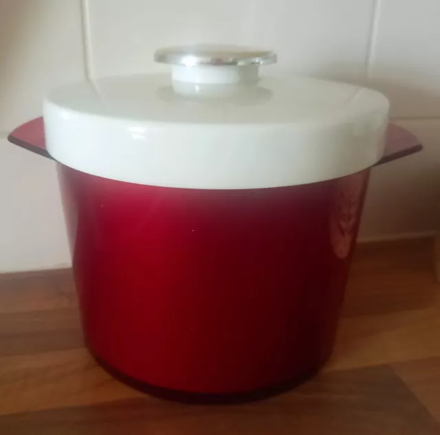 Retro 1960s Insulex Cherry Red Ice Bucket. Fabulous Condition