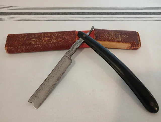 The JR Torrey Co Straight Razor Worchester Mass USA Vintage With Case 5/8"