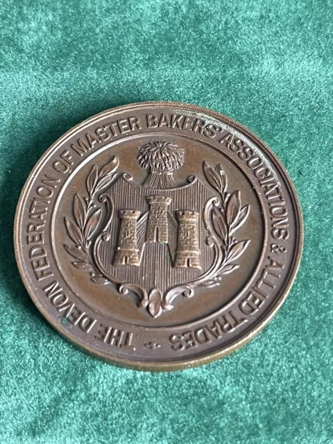 THE DEVON FEDERATION OF MASTER BAKERS BRONZE MEDAL. ALLIED TRADES. 1920's -30's