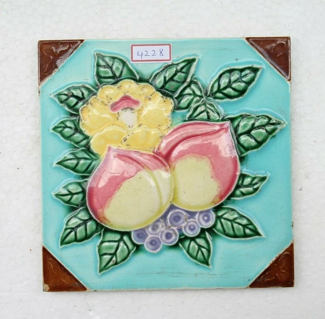 Vintage Art Nouveau Majolica Beautiful & Genuine FRUIT BASKET Tile Japan NH4228