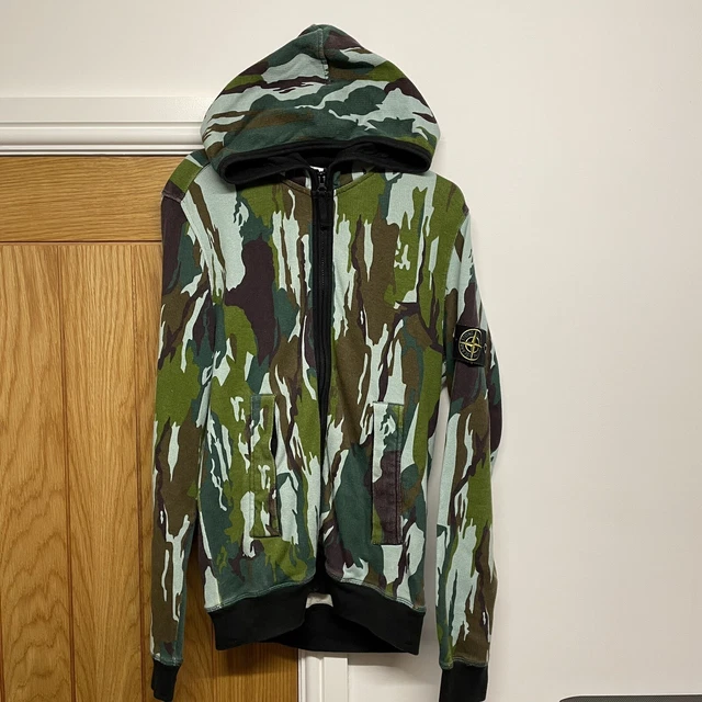 Stone island flowing camo reflex mat top