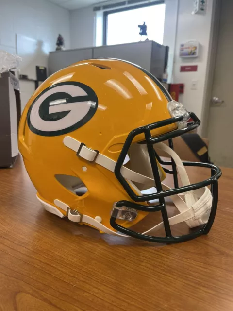 Riddell NFL Green Bay Packers Football Helmet