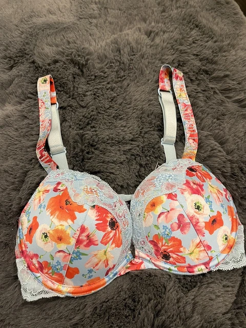 https://www.picclickimg.com/fz8AAOSwOhNlLvq3/Victorias-secret-push-up-bra-size-32C-perfect.webp