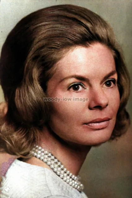 mmc043 - Catherine Duchess of Kent - print 6x4