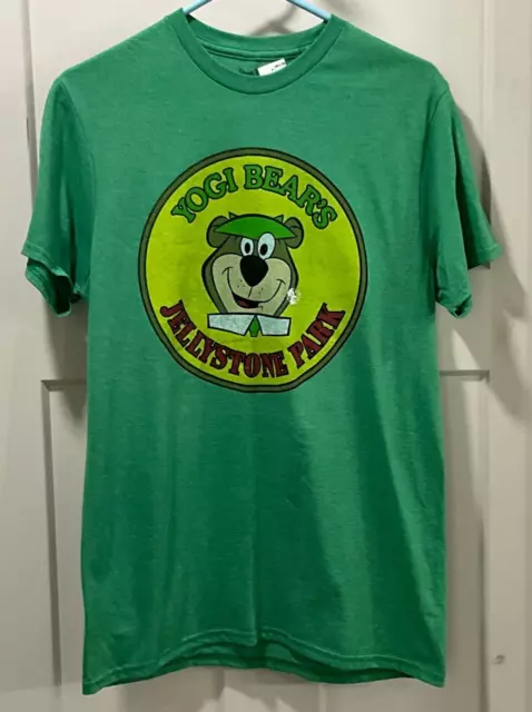 Hanna-Barbera Men's Yogi Bear Jellystone Park Green T-Shirt Size Medium NWT’S