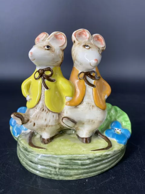 Beswick Kitty Macbride A Double Act 2527 England Porcelain Figurine VG/EX