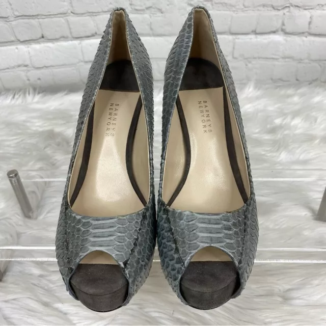 Barney’s New York Women’s Grey Snakeskin Platform Heels 7.5 2