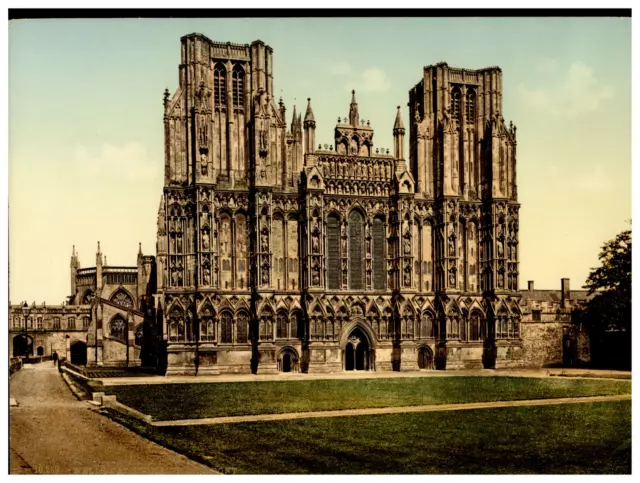 Angleterre. Wells. Cathedral. West front. Vintage photochrom by P.Z, Photochrom