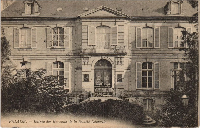 CPA FALAISE Entree des Bureaux de la Societe Generale (1227609)