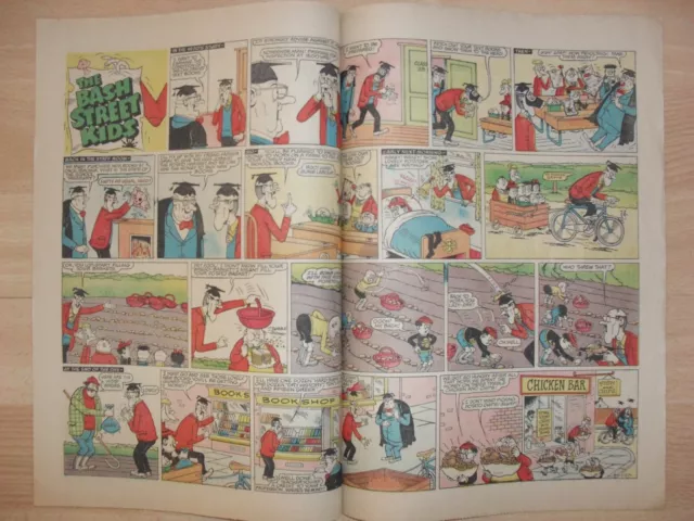 BEANO COMIC - 5th OCTOBER 1974 (5th - 11th oct) - RARE 50th BIRTHDAY GIFT !!! 3