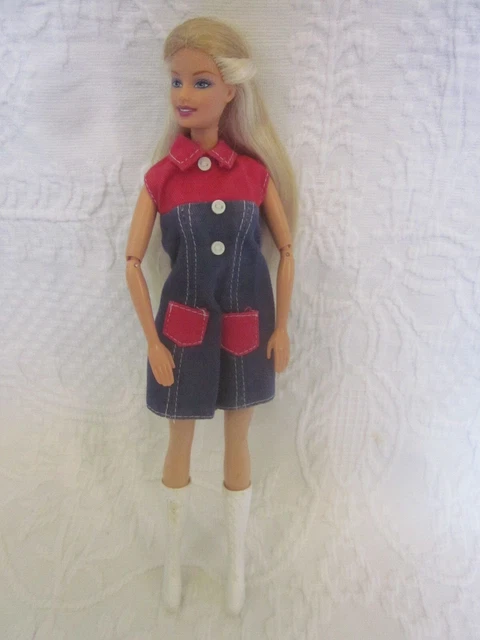Poupée Barbie Vintage Mattel — Ancienne Avec Frange Et Tenue — Mannequin Collectionneur