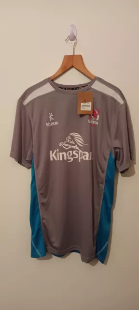 BNWT Ulster Rugby Training Tshirt- Size XXL