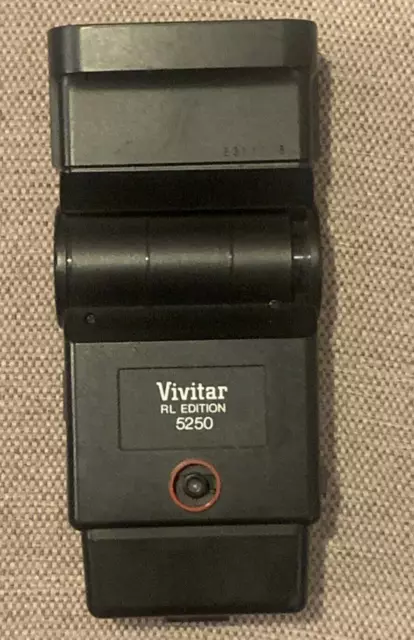 Vivitar RL Edition 5250 electronic flash For Parts only