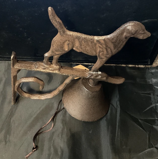 Cast Iron Dog Scrolled Dinner Bell/Farm Bell Rustic Antique Brown Wall Mounted