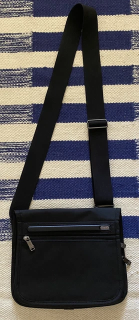 Tumi black ballistic nylon bag crossbody, Excellent, 12”x11”
