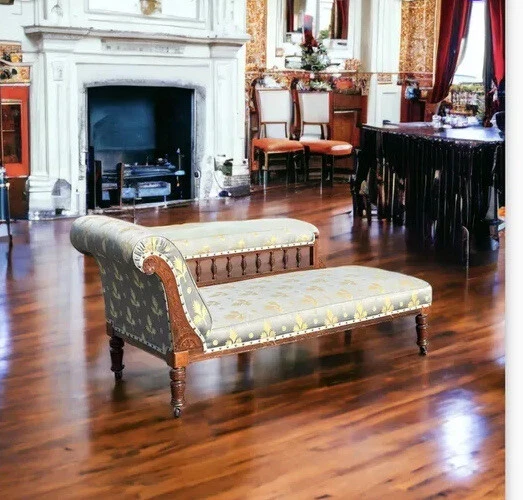 Edwardian Chaise Longue