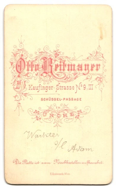 Fotografie Otto Reitmayer, München, Portrait charmanter junger Mann im elegante 2