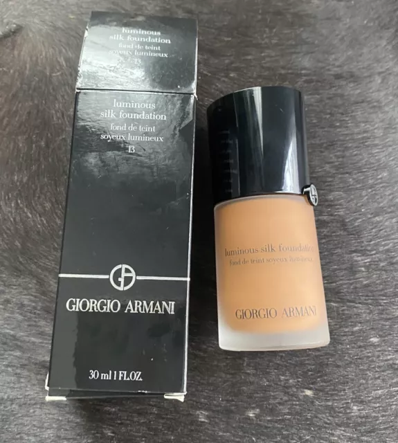 giorgio armani leuchtendes seidenfundament - 13