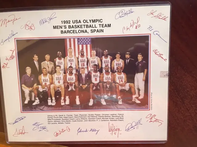 USA Olympics 1992 Men's Basketball Team DREAM TEAM 8x10 Facsimile Auto's Photo