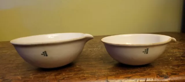 VTG Coors USA Porcelain Set of 2 Lab Bowls Evaporating Dish w/Spout 0 & 2