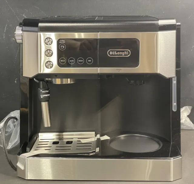 DeLonghi COM532m All-In-One Combination Coffee & Espresso Machine New Open Box