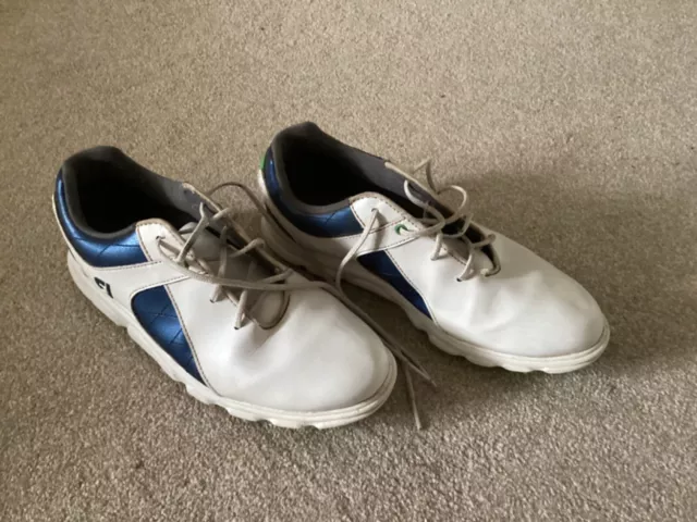 Junior golf sales shoes size 5