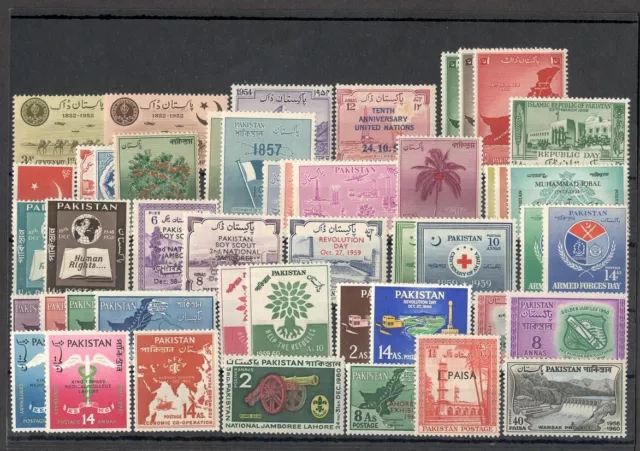 Pakistán 1952-1975 Colección Estampillada sin montar o nunca montada (271 sellos)