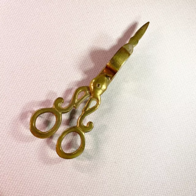Vtg Brass Candle Wick Trimmer Snuffer Scissors Footed Antique Bronze Shears
