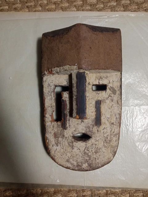 Masque Africain Ancien Féminin Du Congo (Zaïre) - Bois Sculpté Avec Belle Patine - Authentique Art Tribal