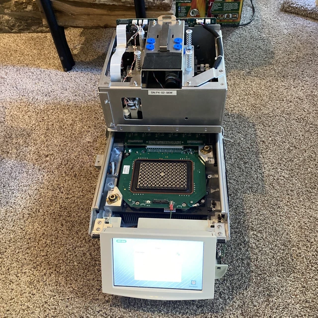 Bio-Rad BioRad CFX Opus 96 Real-Time PCR System For Parts/Repair! Powers On!