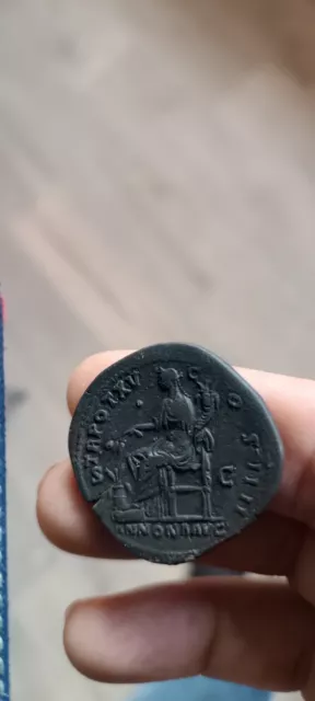 monnaie romaine superbe sesterce d'Antonin 2