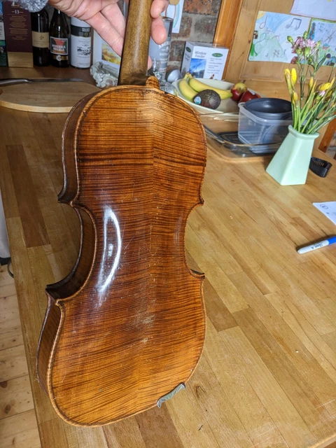 full size antique hand made violin (unlabelled)