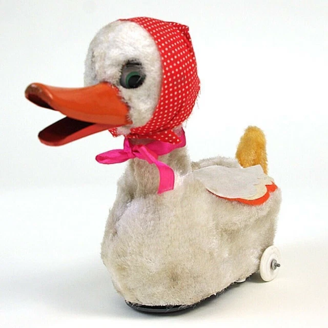 Cricketer Clicker : Batsman : Batting Tin Toy : British Empire