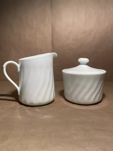 Corning Ware Enhancements Creamer & Sugar Bowl Set 81-TY White Swirl Nice Set