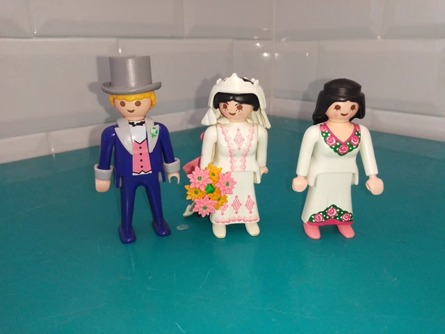 lot figurines Playmobil couple de mariés mariage + fille d'honneur