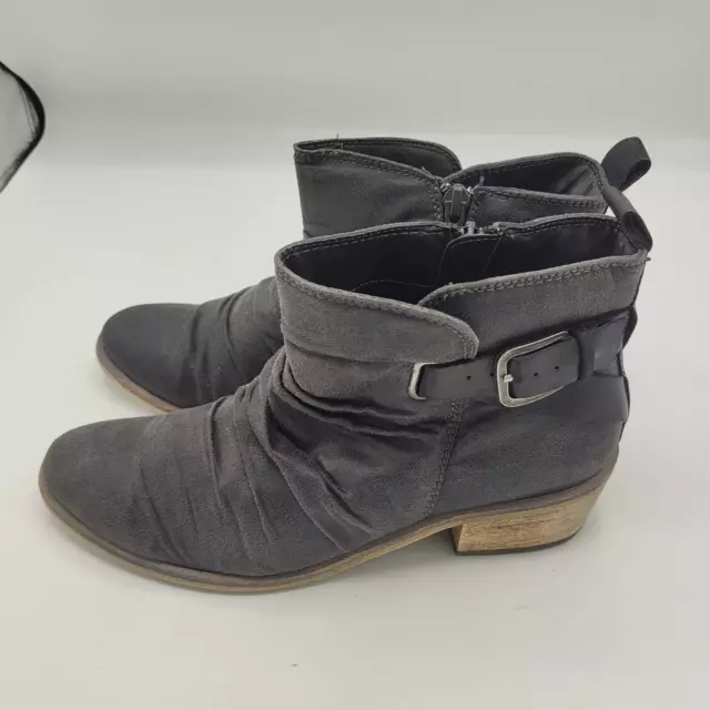 Women's Black Suede Bare Traps Pennie Ankle Boots Black Size 8.5 Witchy 3