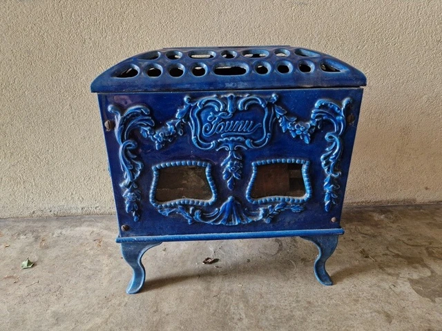 ANCIEN POÊLE FAUNUS en fonte émaillée bleu Art Nouveau 1925/30 EUR 2,00