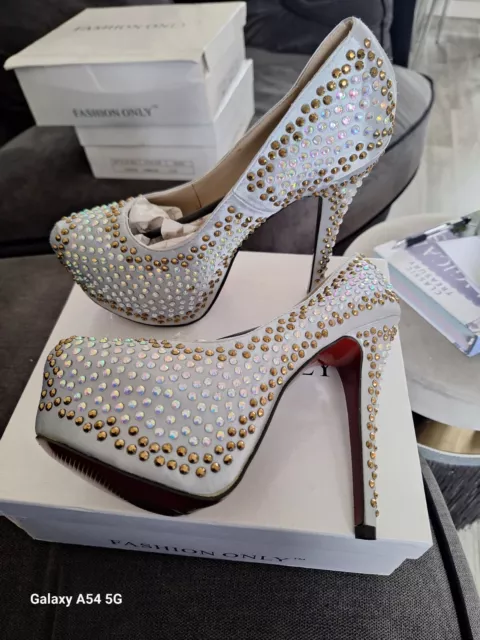 Ladies Silver Diamante Detail High Heel Platform Shoes- Size UK 7New Drag Party